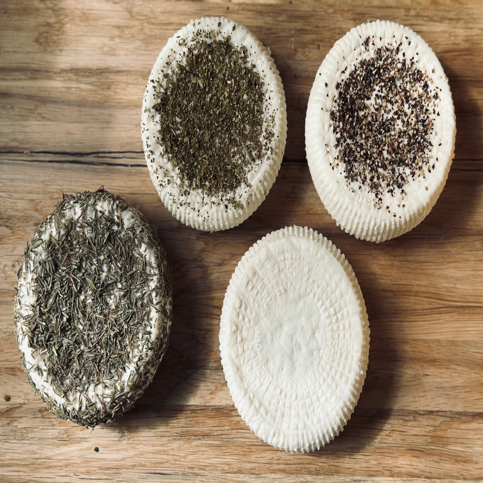 crottin nature thym myrte poivre